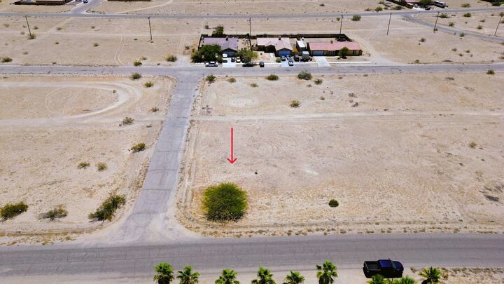 Property Photo:  2304 Shore Hawk Avenue  CA 92274 