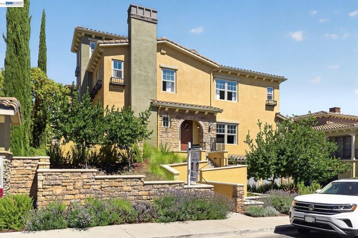 Property Photo: 4661 Rimini Ct CA 94568