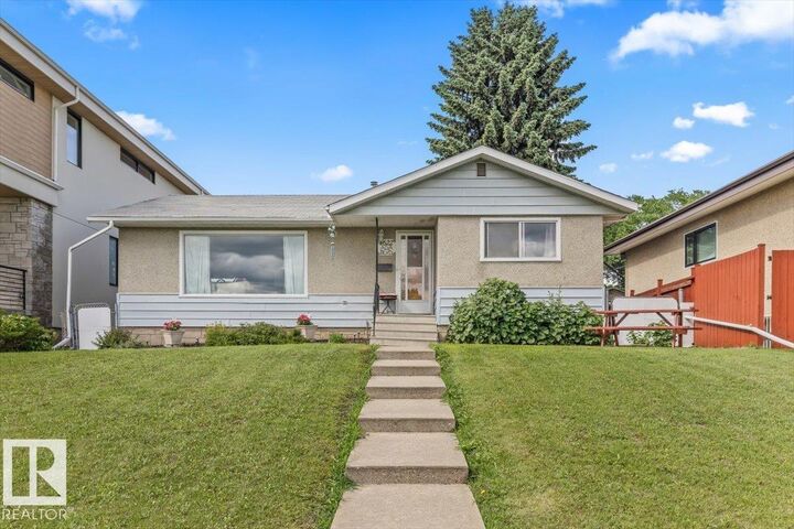Property Photo: 4622 Ada Boulevard NW AB T5W 4M8