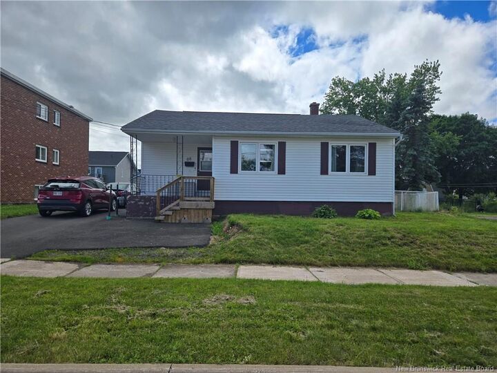 68 Katherine Avenue — photo 1