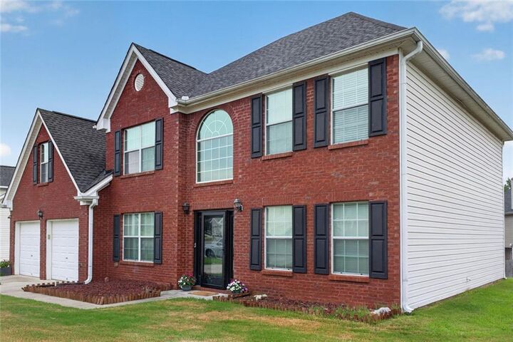 Property Photo: 449 Brunswick Circle GA 30281