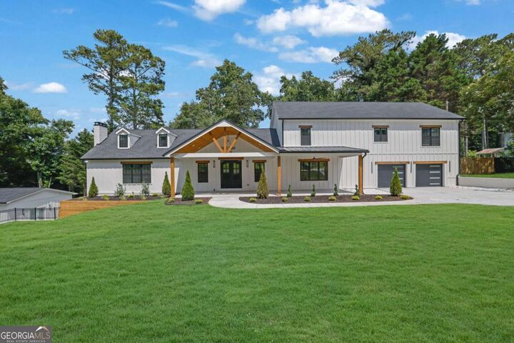 Property Photo: 11505 Elkins Road GA 30076