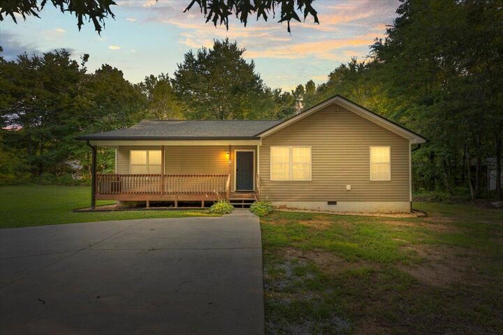 Property Photo: 975 Sagamore Drive GA 30755