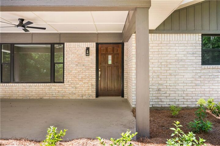 Property Photo:  1052 Trent Street  LA 71342 