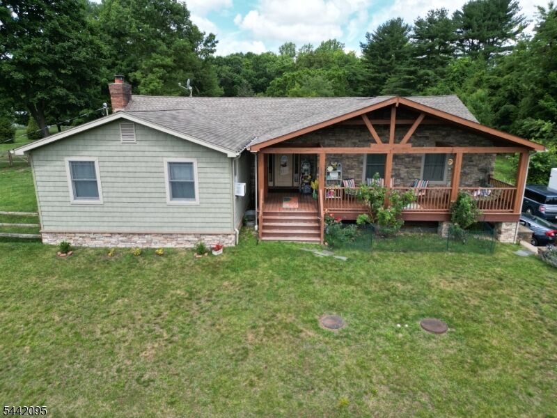 Property Photo:  4 Northbrae Dr  NJ 07005 