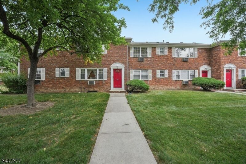 Property Photo:  1255 Valley Rd A  NJ 07470 