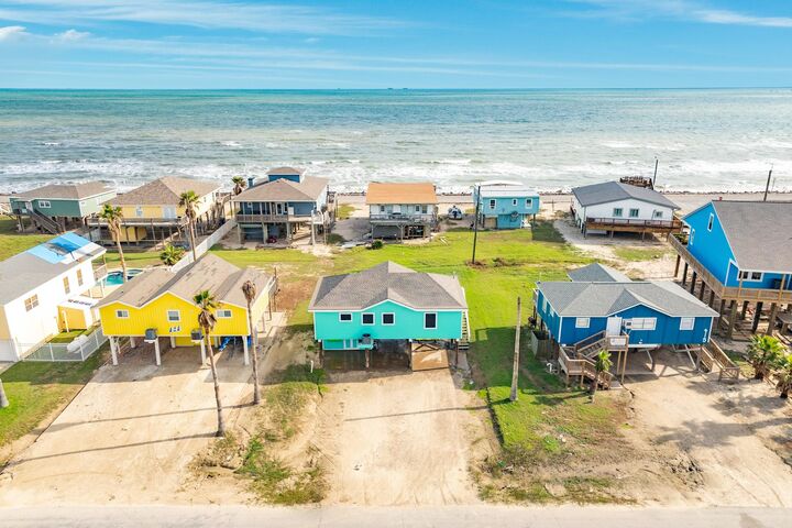 Property Photo: 411 Seashell Drive TX 77541