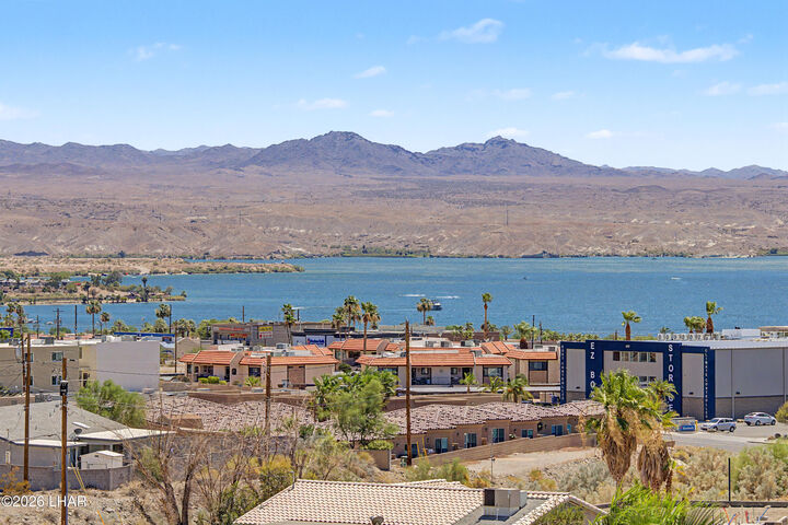 Property Photo:  1795 Bimini Ln A5  AZ 86403 