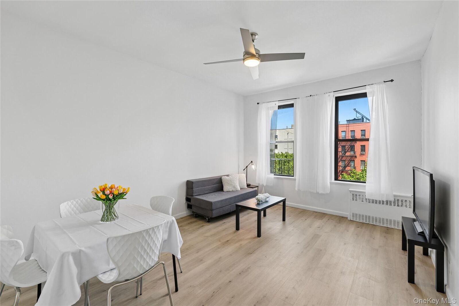 Property Photo:  169 Allen Street 4A  NY 10002 