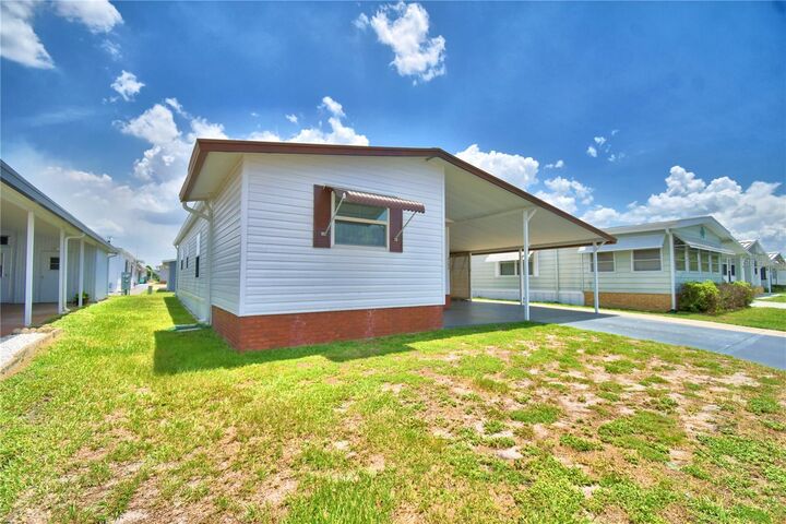 Property Photo:  4242 Cedarwood Street  FL 33880 