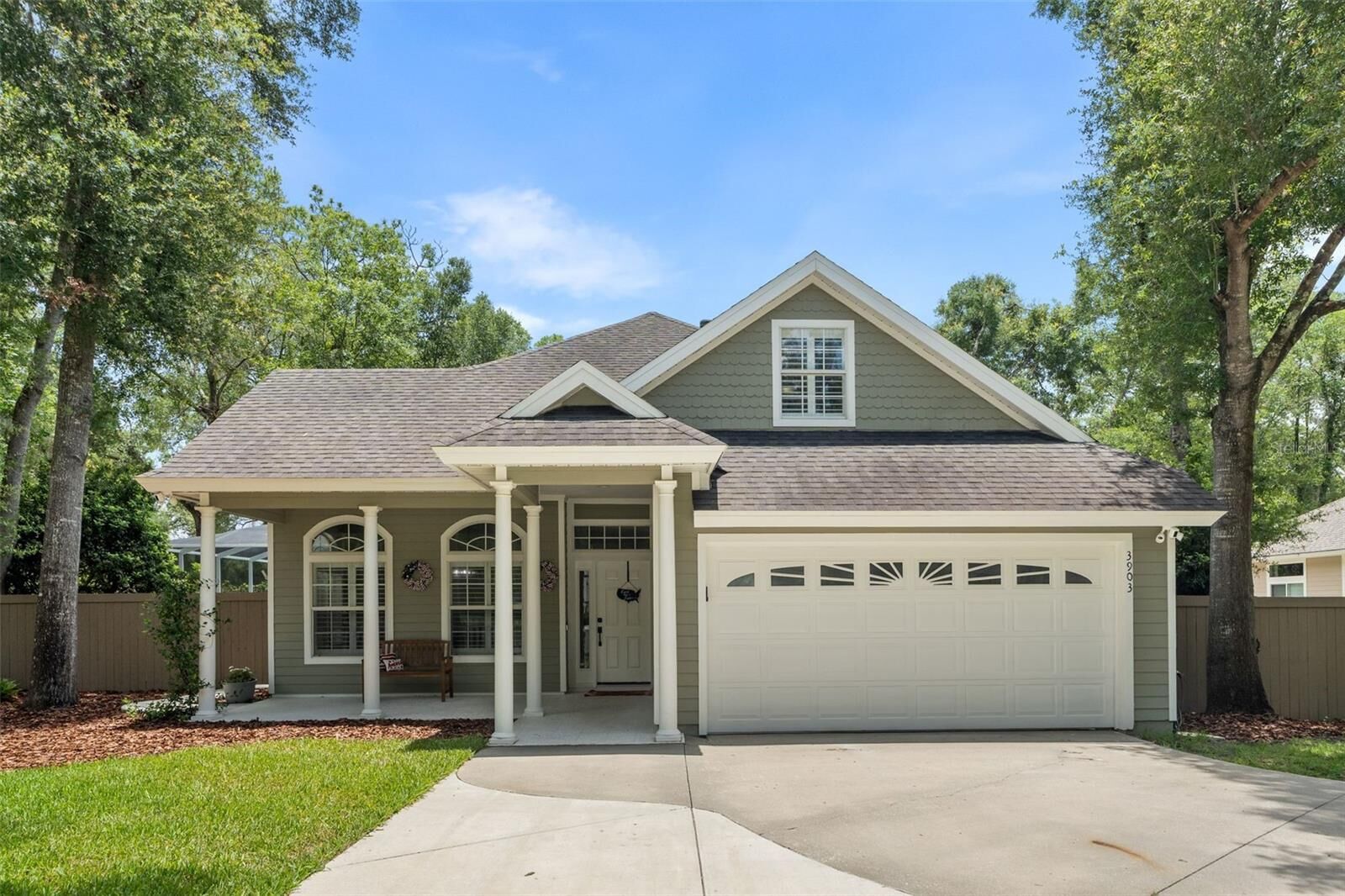 Property Photo: 3903 SW 97th Street FL 32608