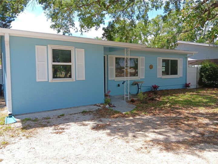 Property Photo:  7980 52nd Street N  FL 33781 