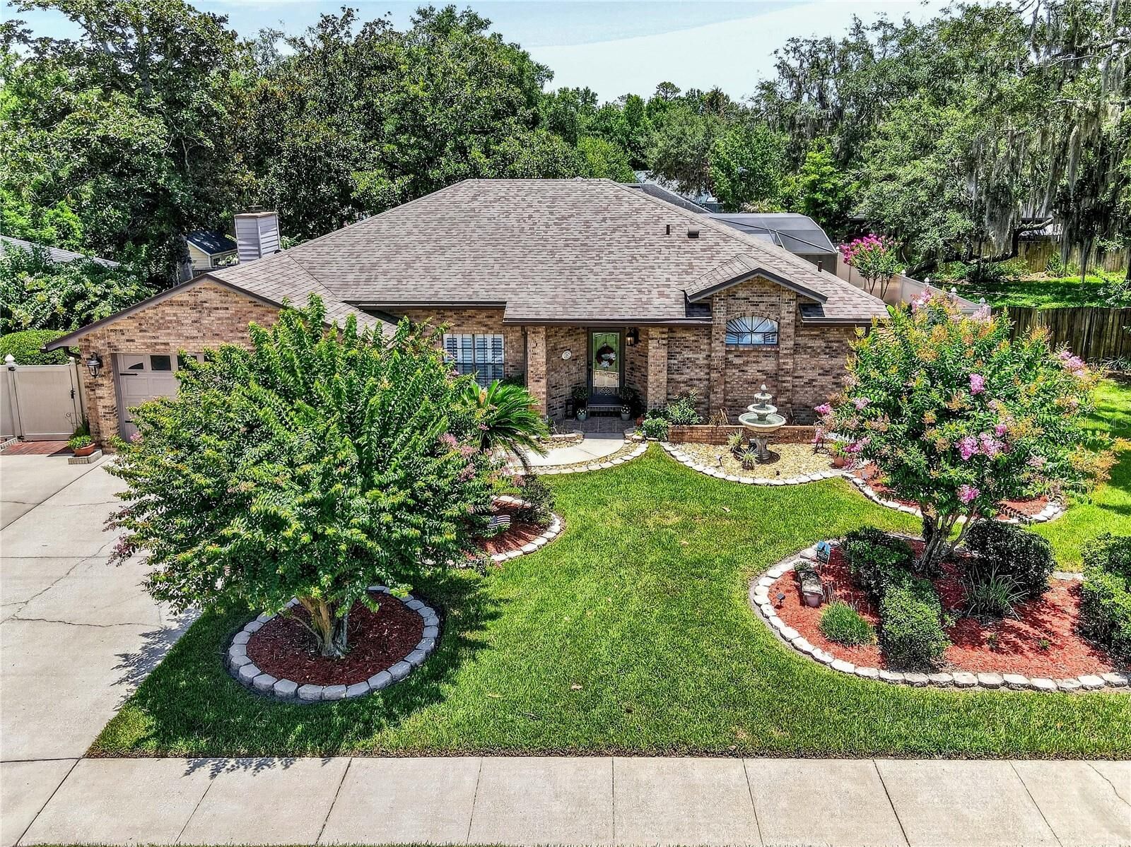 Property Photo:  566 Rachael Court  FL 32765 