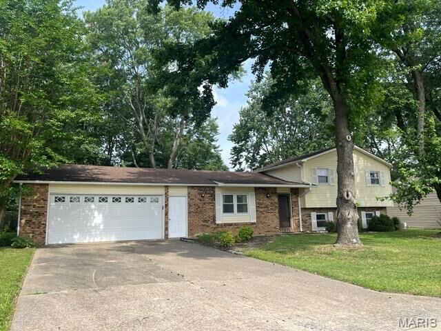 Property Photo:  535 Woodbine Street  MO 63701 