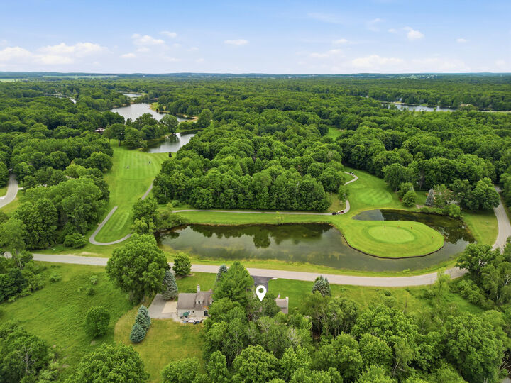 Property Photo:  9551 Clubhouse Drive W  MI 49346 