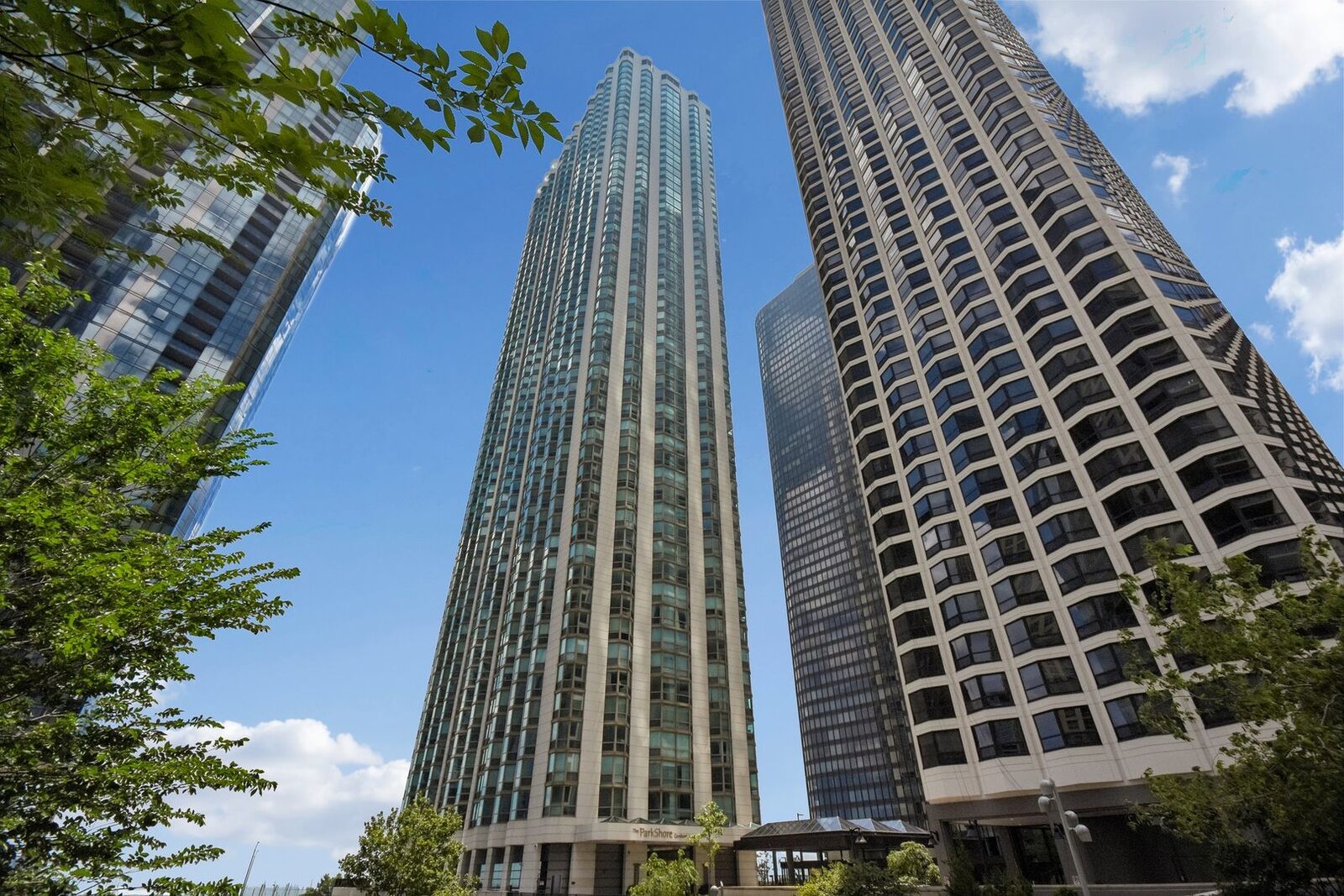 Property Photo: 195 N Harbor Drive 1201 IL 60601