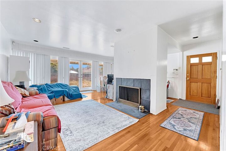 Property Photo: 6812 E La Marimba CA 90815