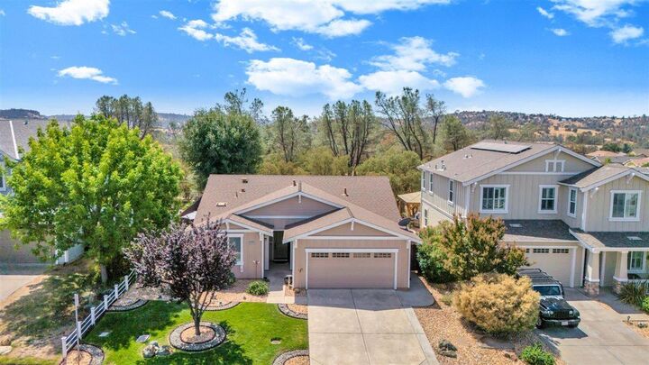 Property Photo:  227 Pheasant Run Drive 52  CA 95228 