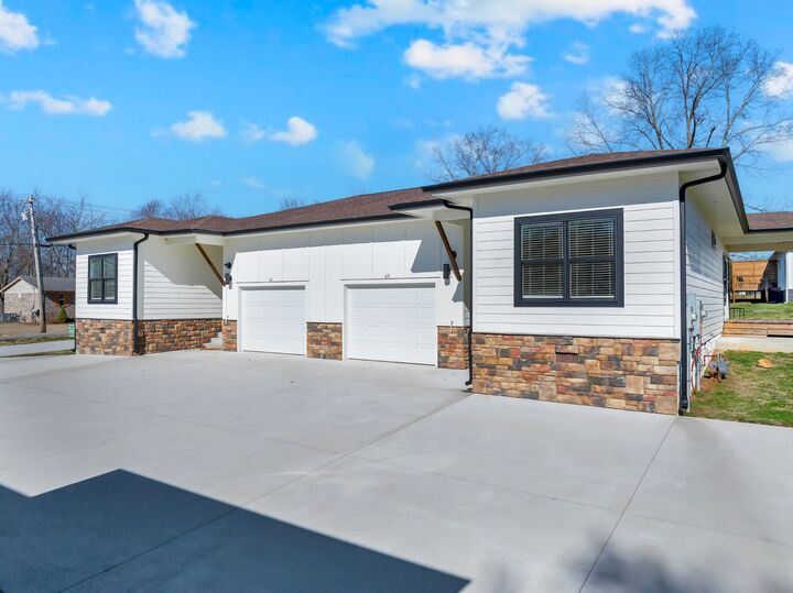 Property Photo:  77 Duncan Ln  TN 37398 
