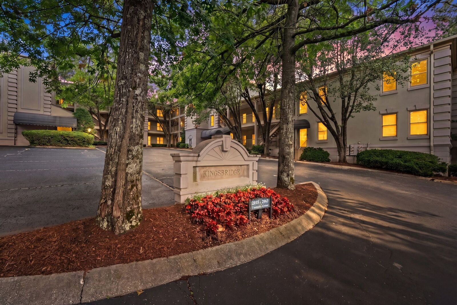 Property Photo:  2021 Lombardy Ave  TN 37215 
