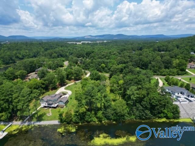 Property Photo:  207 Redstone Drive  AL 35769 