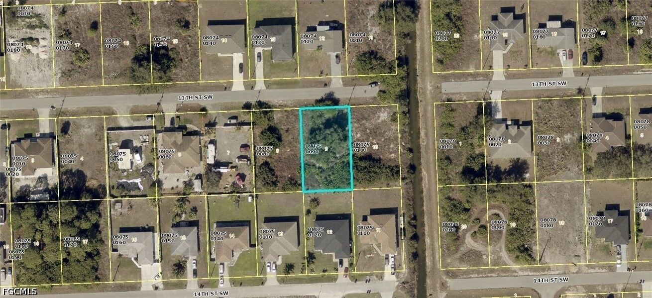 Property Photo: 4003 13th Street SW FL 33976