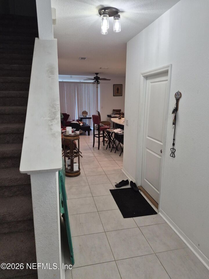 Property Photo:  279 Henrys Bluff Place  FL 32218 