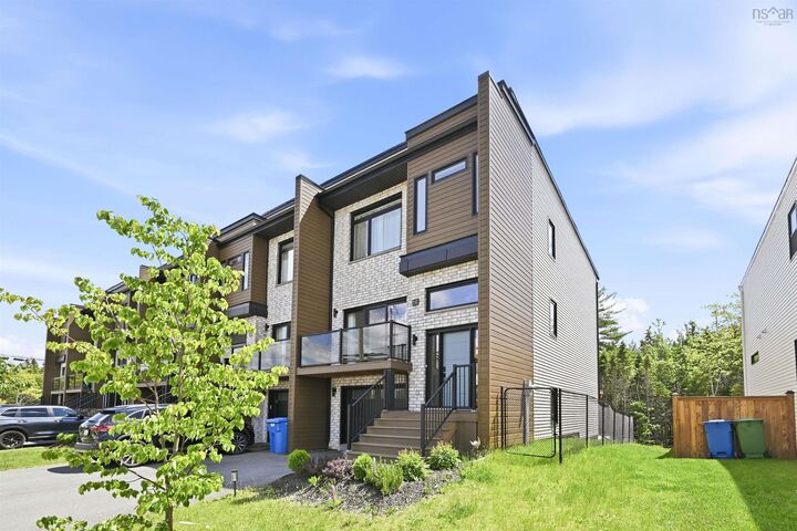 Property Photo:  16 Trekker Drive  NS B4B 2K7 