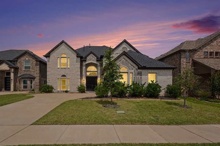 Property Photo: 3814 Windmill Court TX 75009
