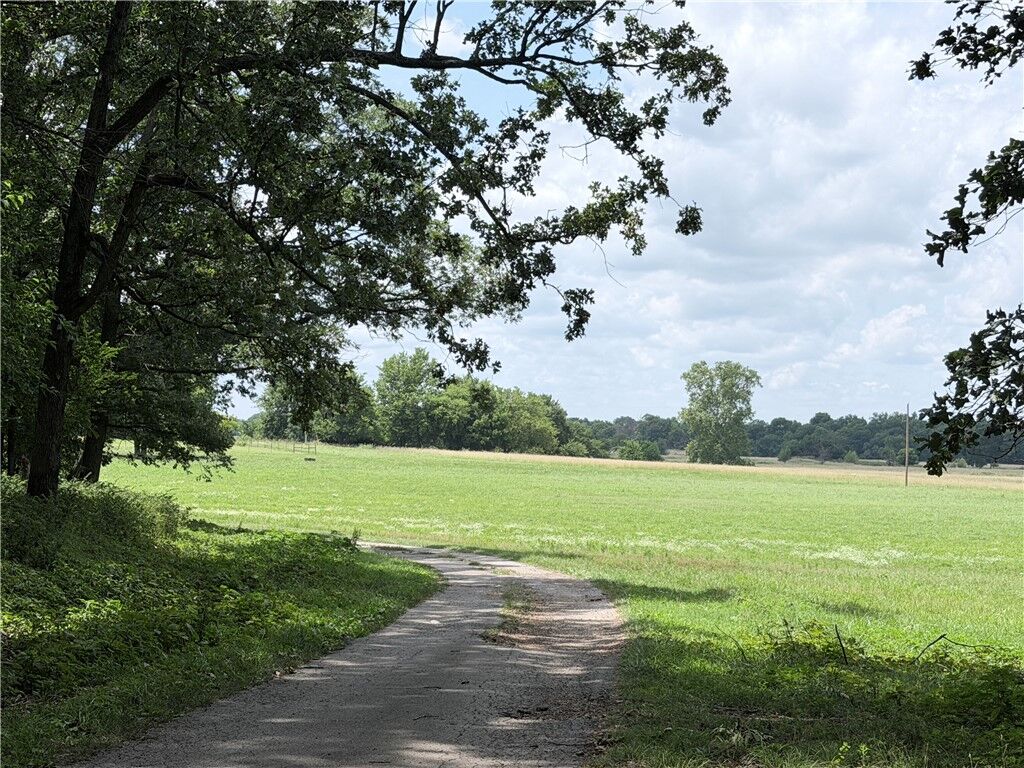 Property Photo:  9851 N Hwy 43  AR 72747 