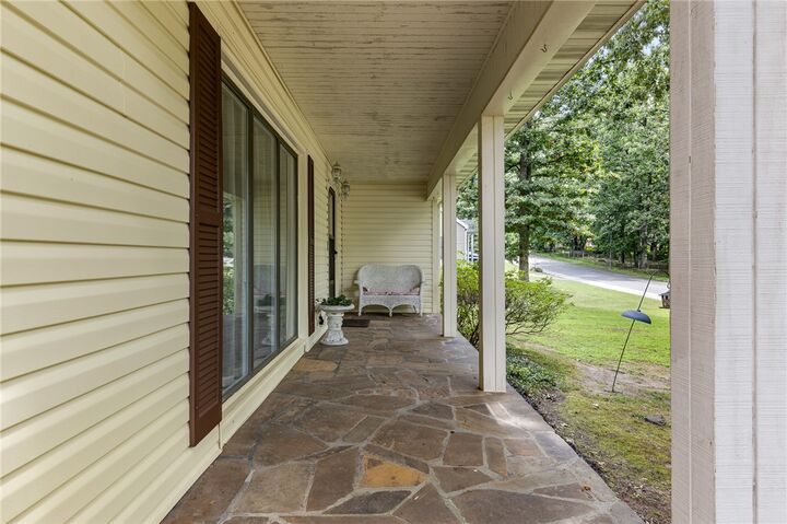 Property Photo:  404 Huntington Place  AR 72601 
