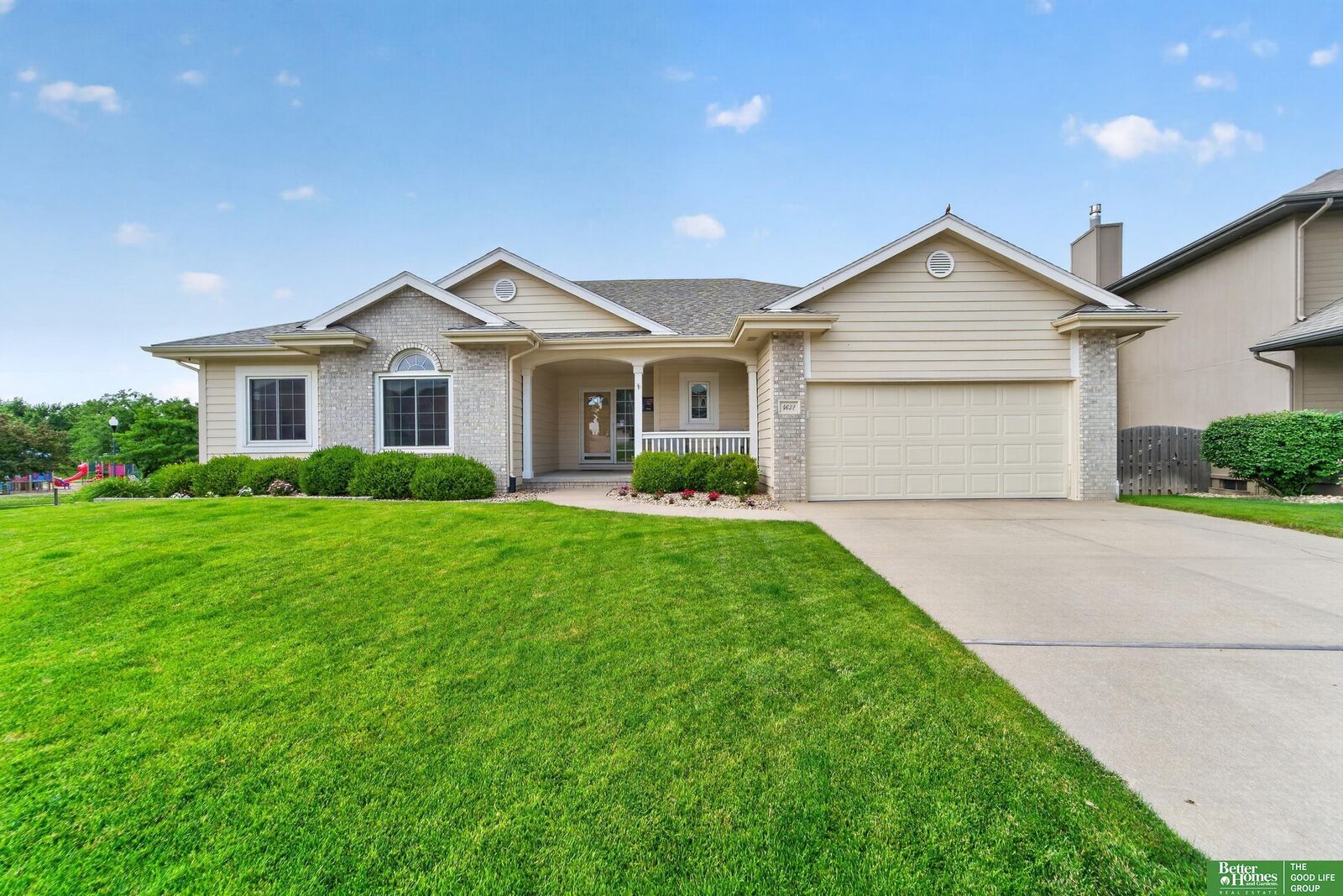Property Photo:  4632 S 175 Avenue  NE 68135 