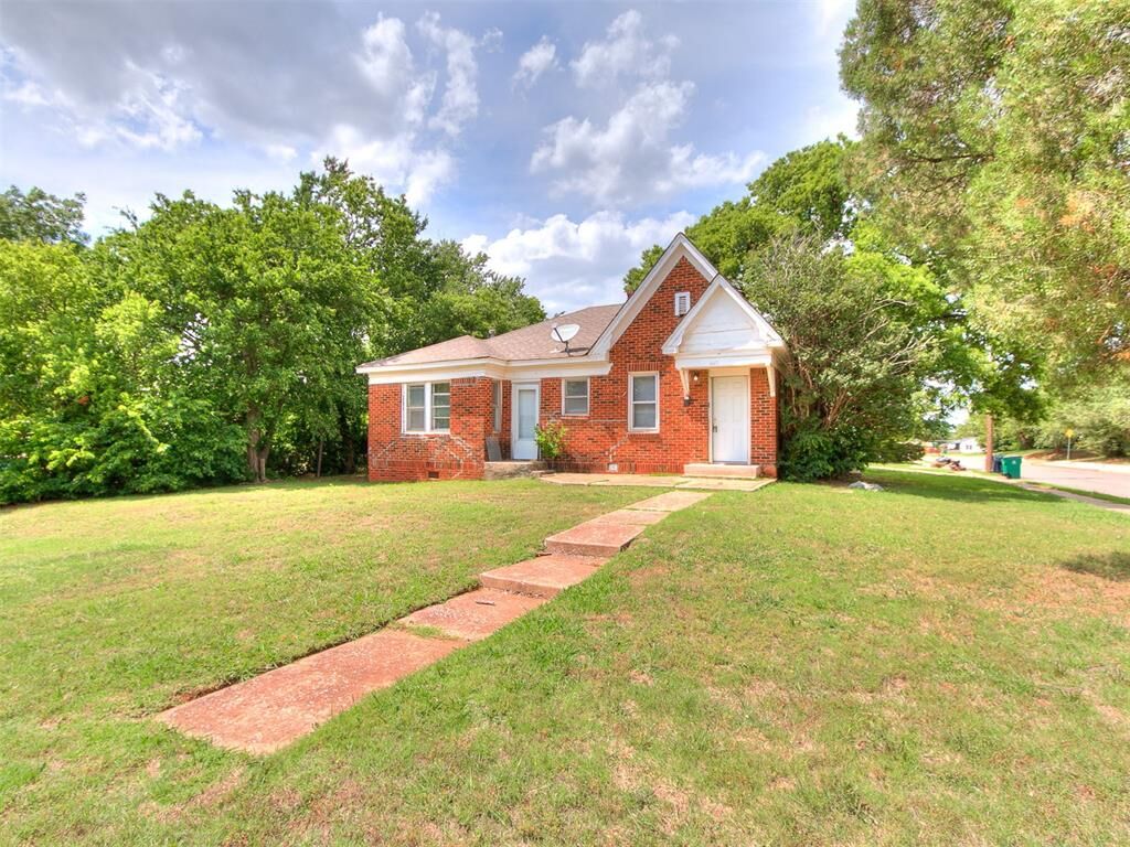 Property Photo:  2901 N Fonshill Avenue  OK 73111 