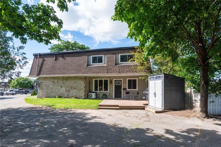 Property Photo:  799 Patterson Place A  ON N3H 2N2 