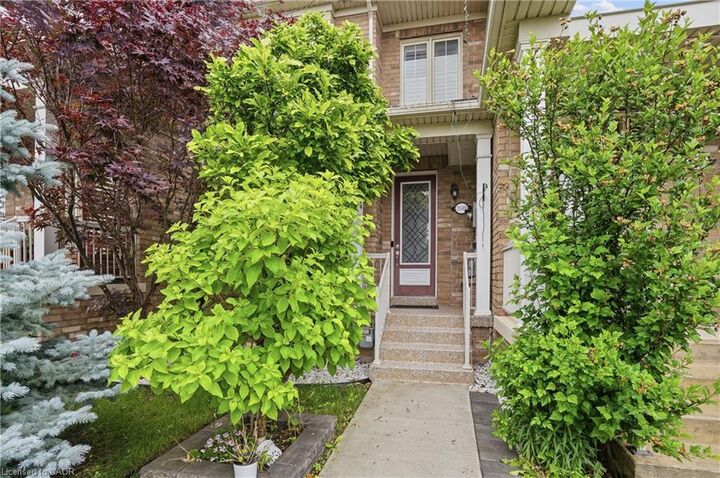 Property Photo:  2549 Postmaster Drive  ON L6M 0L6 