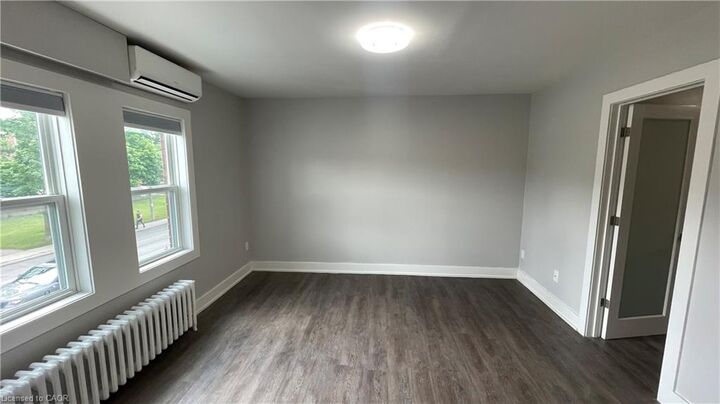 Property Photo:  4 Ottawa Street N 6  ON L8H 3Y7 