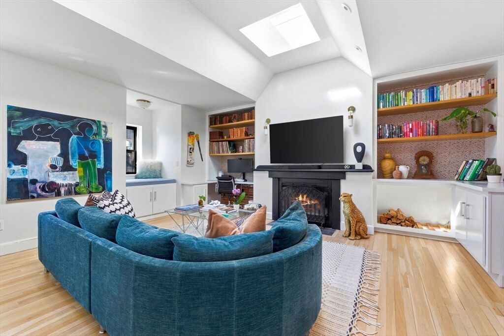 Property Photo:  552 Columbus Ave Unit 6  MA 02118 