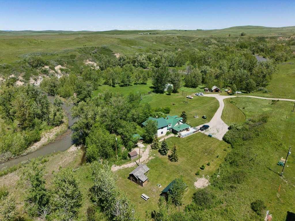 Property Photo: 4221 6 Highway AB T0K 1W0