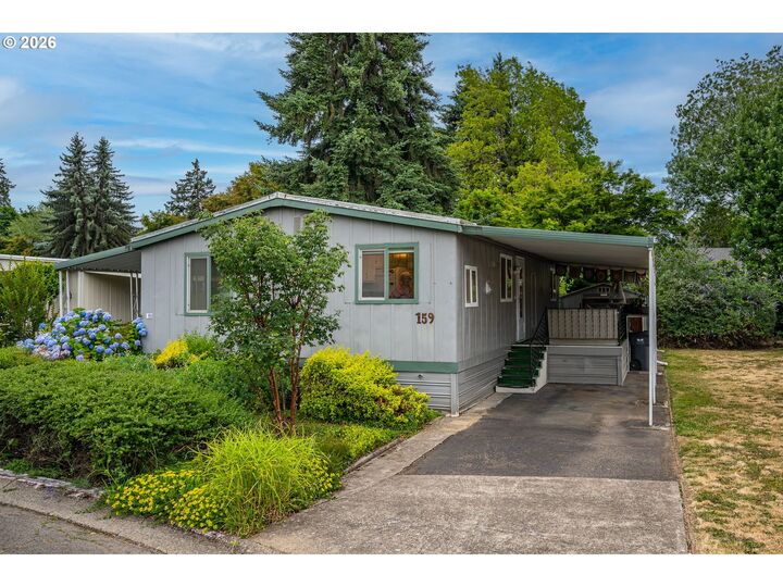 Property Photo: 1475 Green Acres Rd 159 OR 97408
