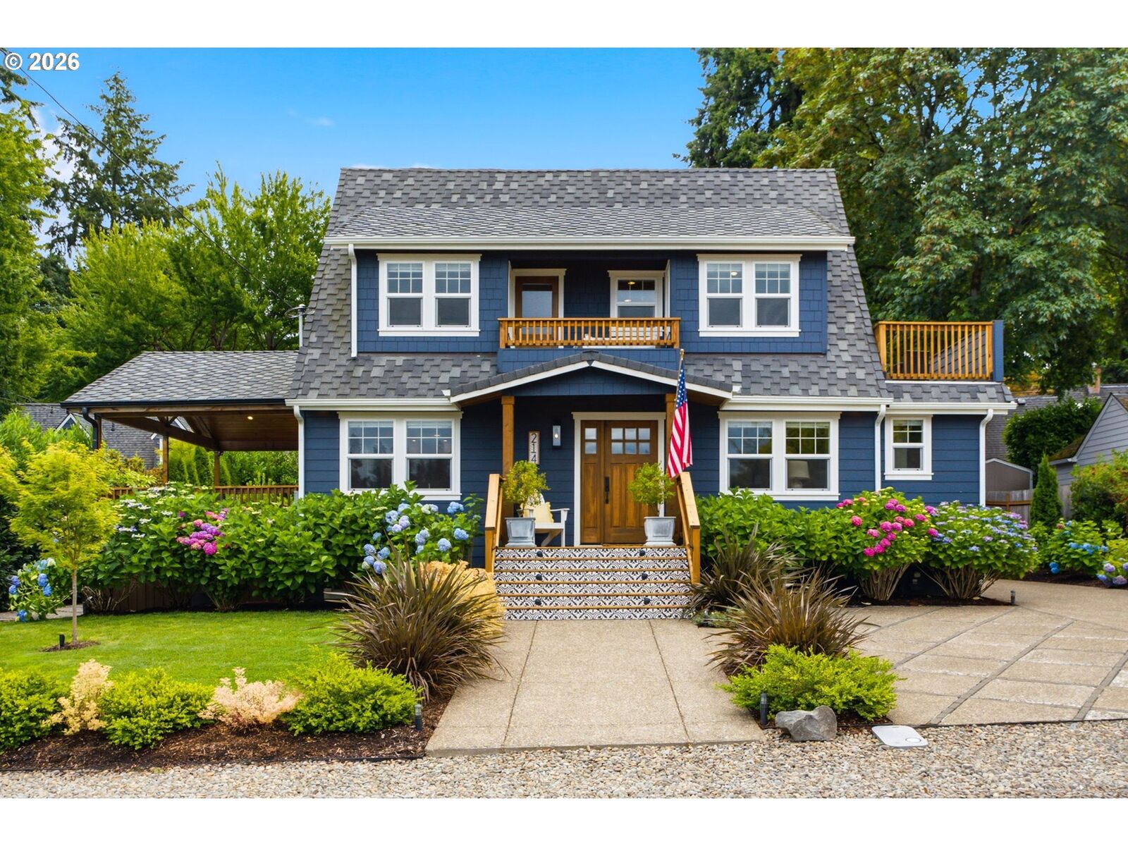 Property Photo: 214 Northshore Rd OR 97034