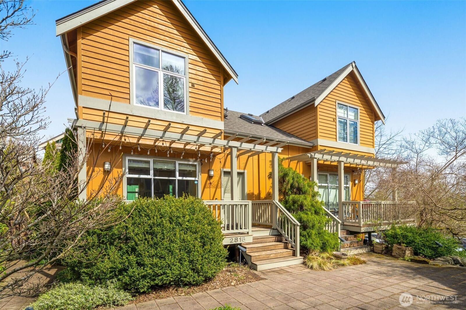 Property Photo: 2815 24th Avenue S WA 98144