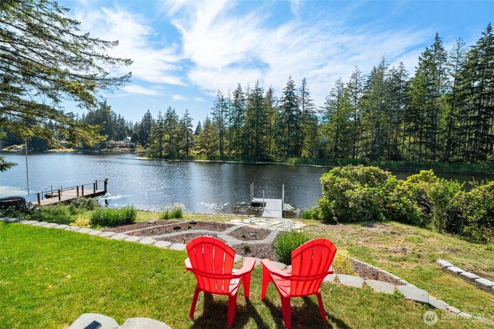 Property Photo:  70 E Dabob Road  WA 98584 