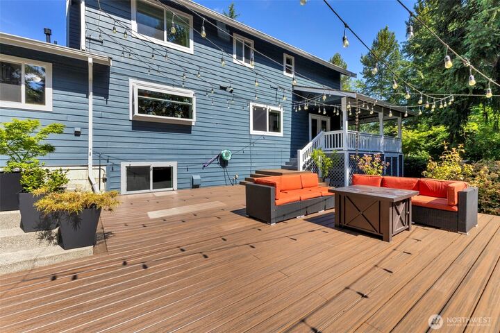 Property Photo: 28210 187th Avenue SE WA 98042