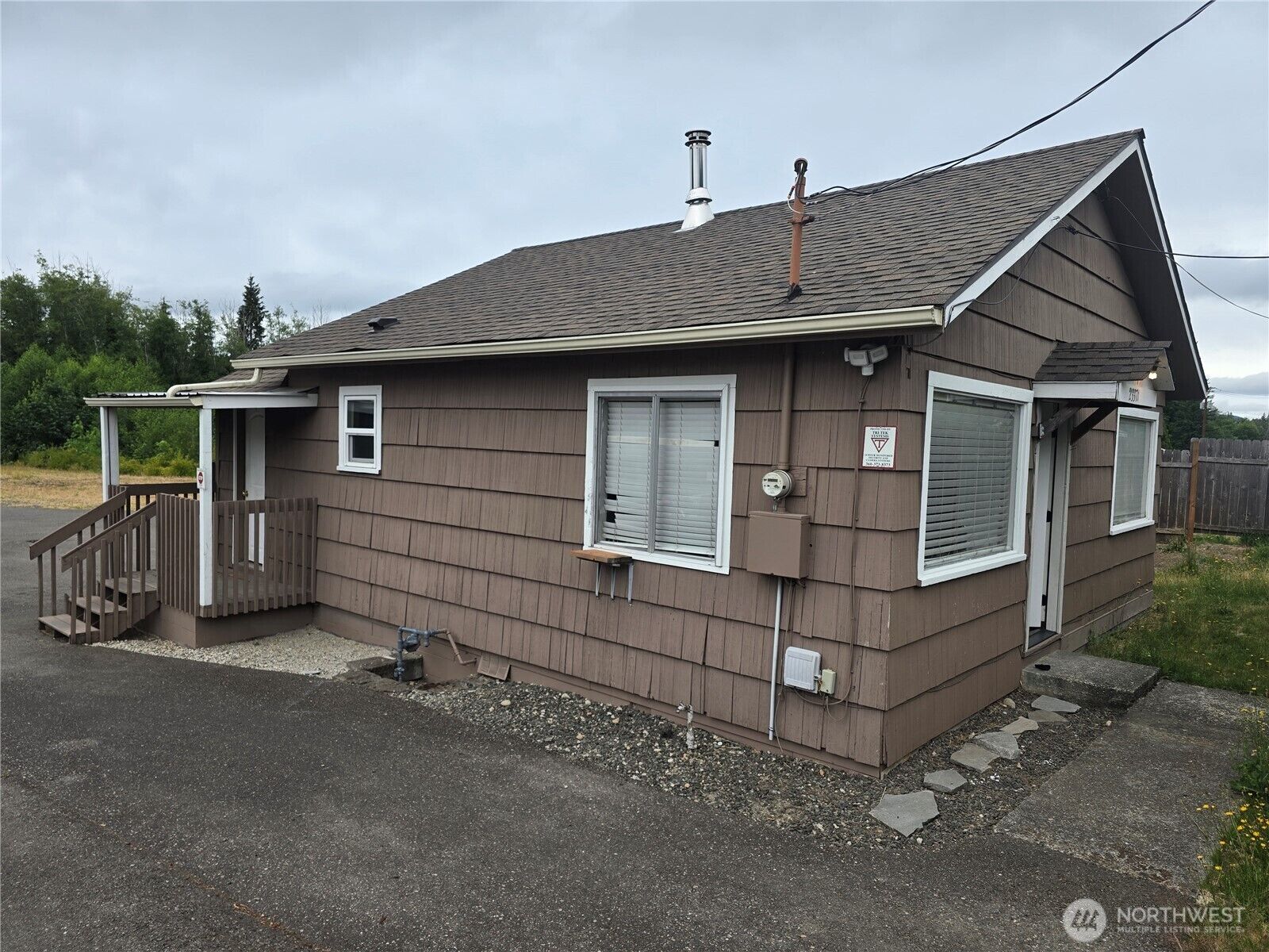 Property Photo: 23371 E State Route 3 WA 98528