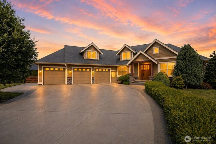 Property Photo:  6818  Baker Ridge Drive  WA 98264 