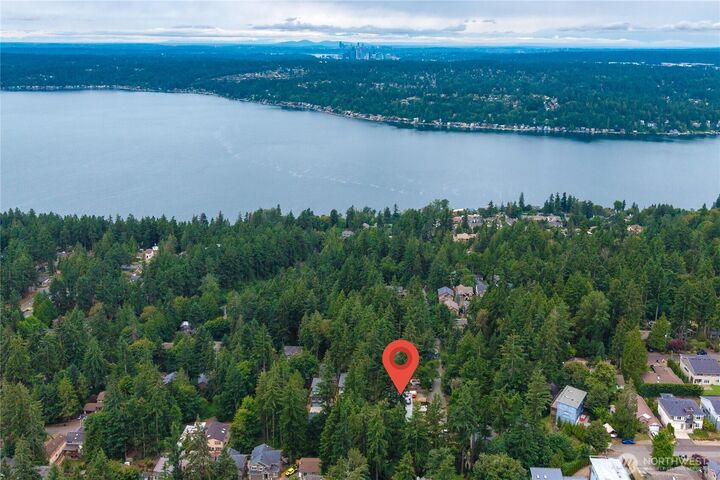 Property Photo: 21037 NE 15th Street WA 98074