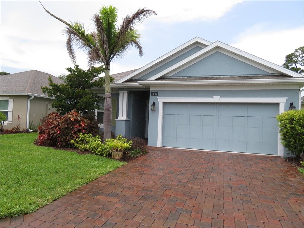 Property Photo:  368 Sandcrest Circle  FL 32958 
