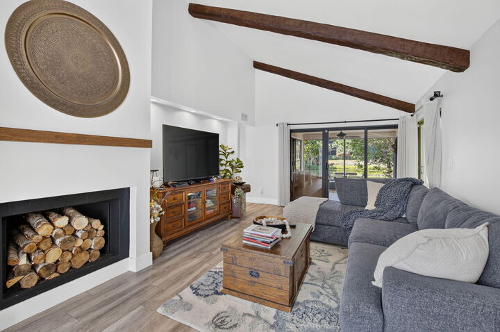 Property Photo:  5918 Patio Drive  FL 33433 