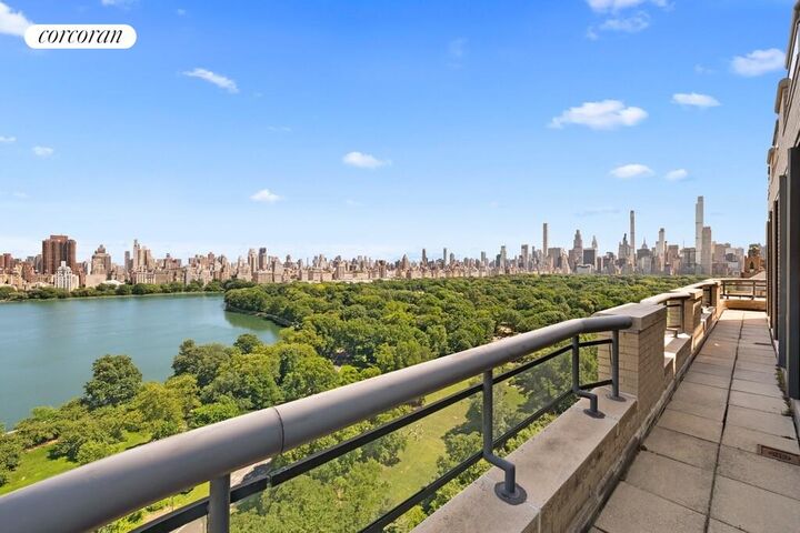 Property Photo:  279 Central Park W Ph22  NY 10024 