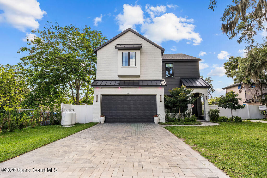 Property Photo:  1605 Jessamine Avenue  FL 32806 